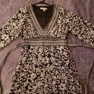 Paisley black and white blouse
